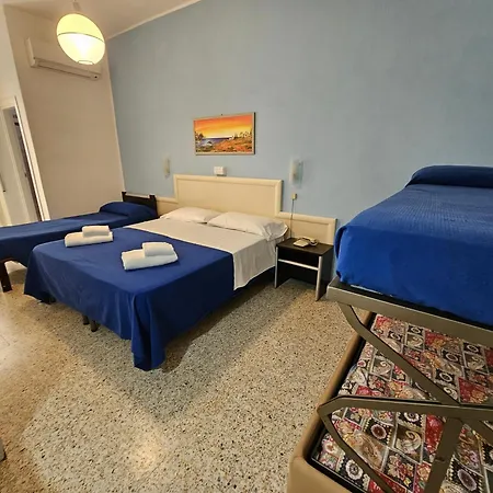 Szálloda Albergo Riviera - Budget Friendly Hotel Cattolica