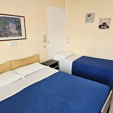 Albergo Riviera - Budget Friendly Hotel Szálloda Cattolica