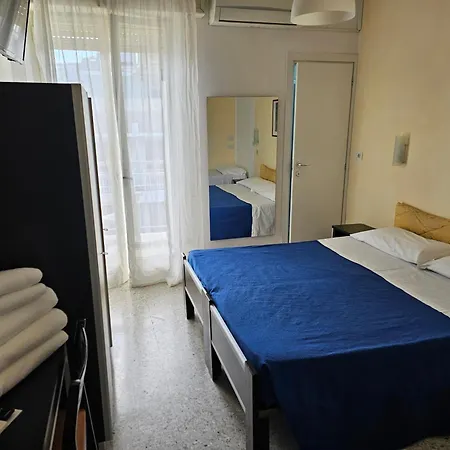 Albergo Riviera - Budget Friendly Hotel Szálloda 3*