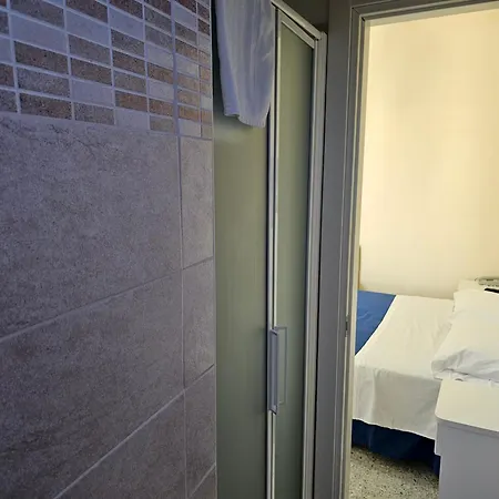 Szálloda Albergo Riviera - Budget Friendly Hotel 3*